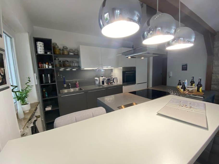 Apartment Ich Komm Aus Dir! *
